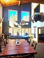 Bear Mountain Lodge