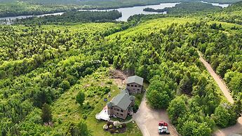 Bear Mountain Lodge