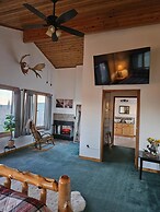 Bear Mountain Lodge