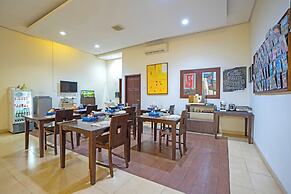 Jambuluwuk Residence Pakubuwono