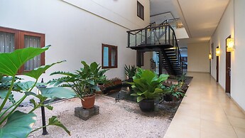 Jambuluwuk Residence Pakubuwono