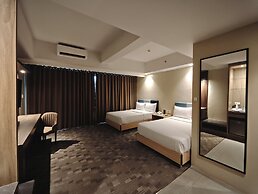 The Tribute Hotel
