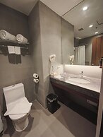 The Tribute Hotel
