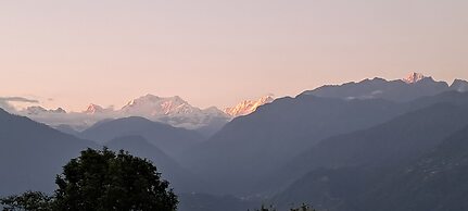 Khi Gha Thang Retreat