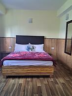 Khi Gha Thang Retreat