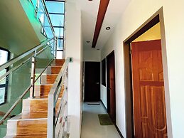 Rb's Three Storey House