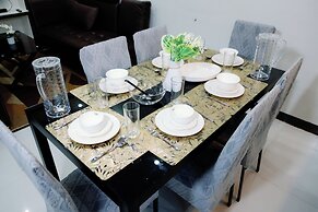 Rb's Three Storey House