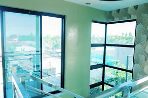 Rb's Three Storey House