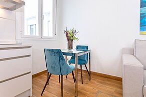 Genteel Home Recaredo