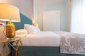 Genteel Home Recaredo