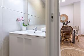 Genteel Home Recaredo