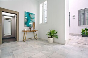 Genteel Home Recaredo