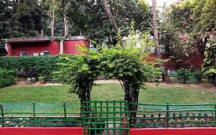 Urban Trippers Lal Bari Heritage Arindam