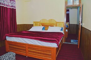 Snow and Field View Homestay