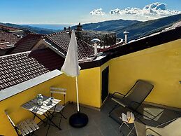 Panoramic Townhouse Casa del Borgo