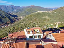 Panoramic Townhouse Casa del Borgo