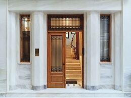 Athens Capital Suites-Mgallery Collection
