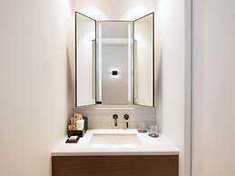 Athens Capital Suites-Mgallery Collection