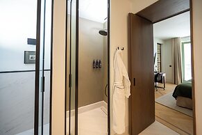 Athens Capital Suites-Mgallery Collection