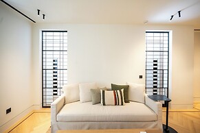 Athens Capital Suites-Mgallery Collection
