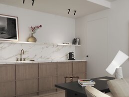 Athens Capital Suites-Mgallery Collection
