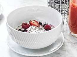 Athens Capital Suites-Mgallery Collection