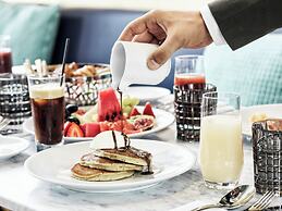 Athens Capital Suites-Mgallery Collection