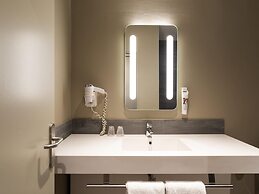 Ibis Paris Tour Montparnasse 15Ème