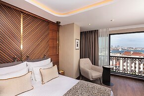 Levni Istanbul Hotel Handwritten Collection