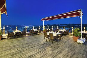 Levni Istanbul Hotel Handwritten Collection