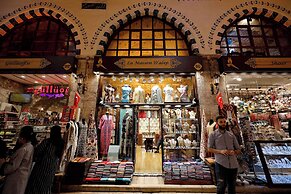 Levni Istanbul Hotel Handwritten Collection