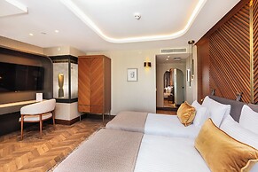 Levni Istanbul Hotel Handwritten Collection