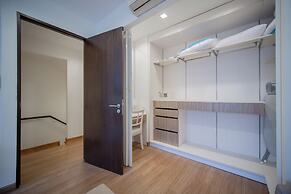 Laguna Park 3BR Townhome by NLA