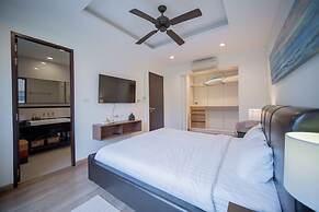 Laguna Park 3BR Townhome by NLA
