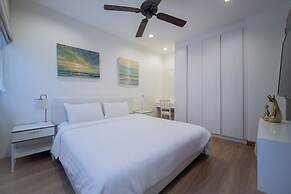 Laguna Park 3BR Townhome by NLA