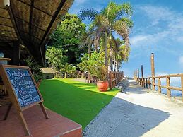 Dive and Trek Resort & Marine Sanctuary