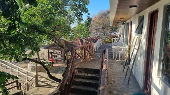 Dive and Trek Resort & Marine Sanctuary