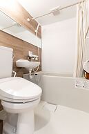 Hotel Living Inn Kenchoumaeeki