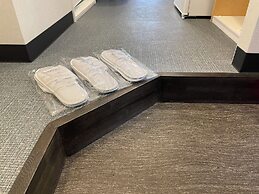 Hotel Living Inn Kenchoumaeeki