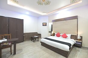 Hotel Grand Majestic