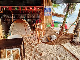 Amwani Sunset Colours Camping Site