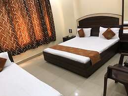 Goroomgo Gs Paradise Amritsar