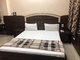 Goroomgo Gs Paradise Amritsar