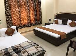 Goroomgo Gs Paradise Amritsar