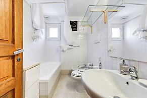 Colosseum Terrace Penthouse