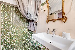 Colosseum Terrace Penthouse