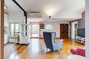 Colosseum Terrace Penthouse