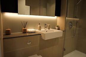 Luxurious Haven in Battersea