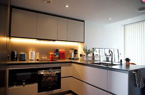 Luxurious Haven in Battersea