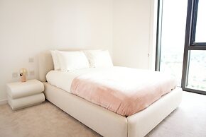 Luxurious Haven in Battersea